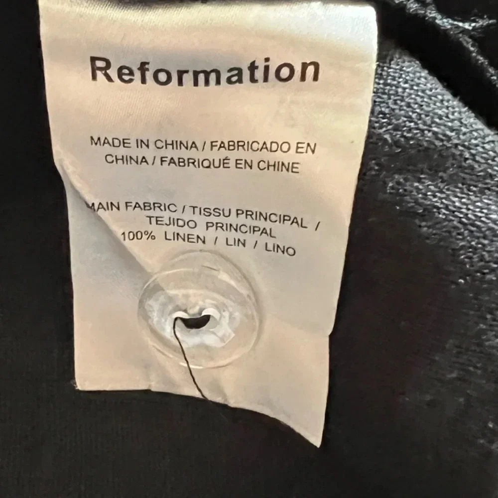 Reformation Autumn Linen Black Adjustable Strap Jumpsuit Size 6 EUC